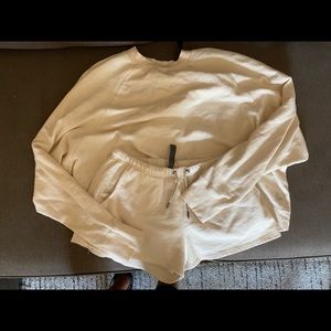 Vuori cream sweatshirt and shorts